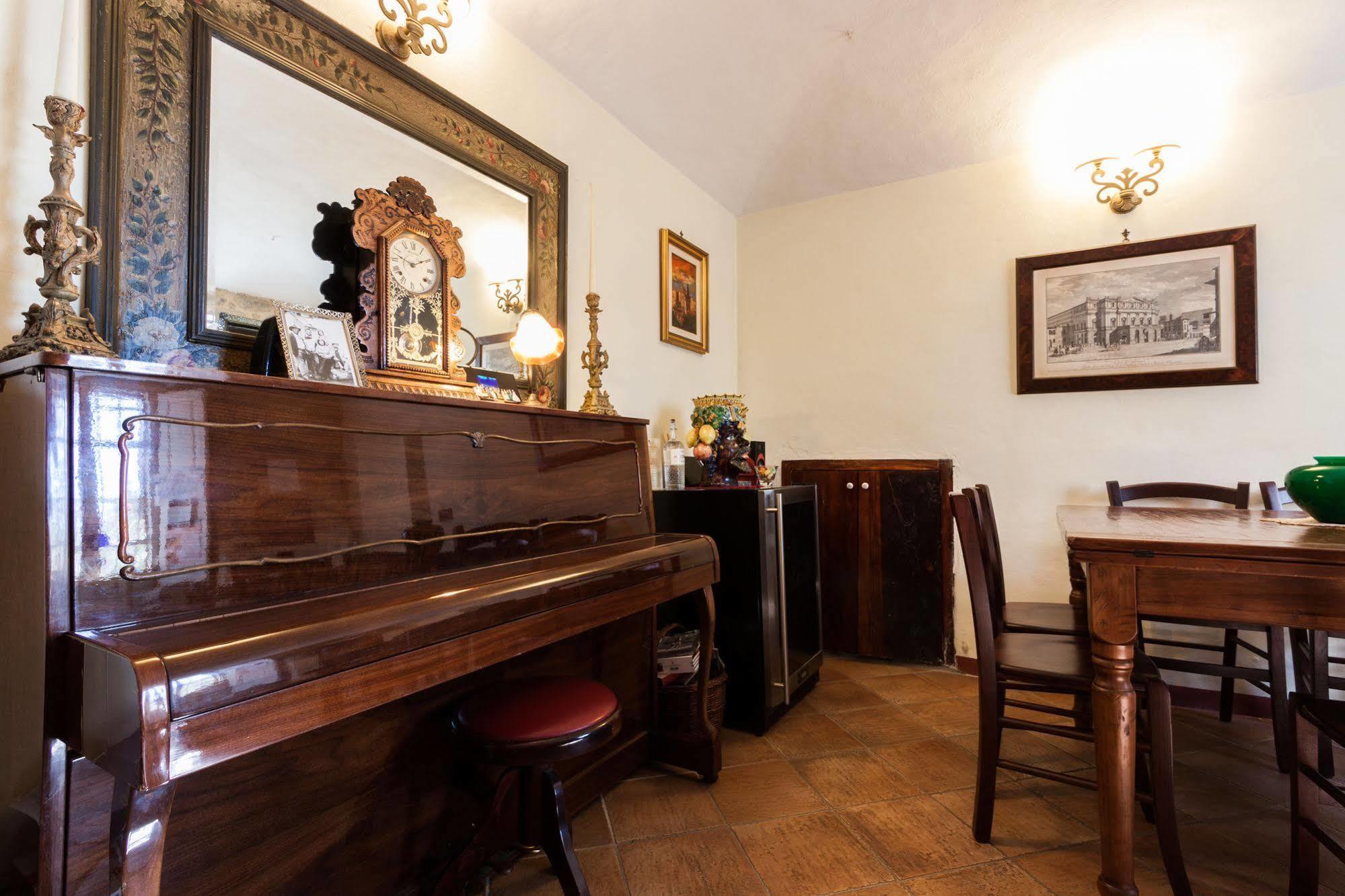 Borgo Tepolini Country House Castel del Piano  Exterior photo